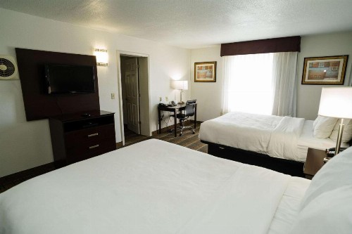 MainStay Suites Knoxville - image 9