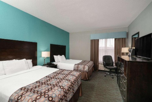 La Quinta by Wyndham Knoxville East - image 14