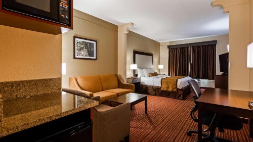 Best Western Plus Strawberry Inn & Suites - image 16