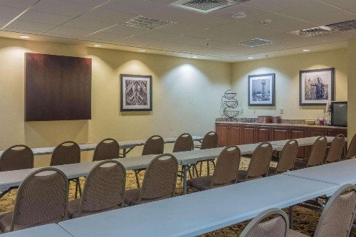 Country Inn & Suites by Radisson Knoxville at Cedar Bluff TN - image 14