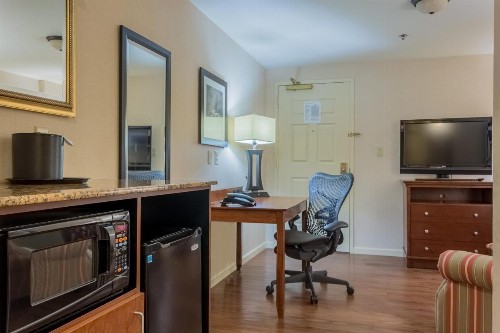 Country Inn & Suites by Radisson Knoxville at Cedar Bluff TN - image 36