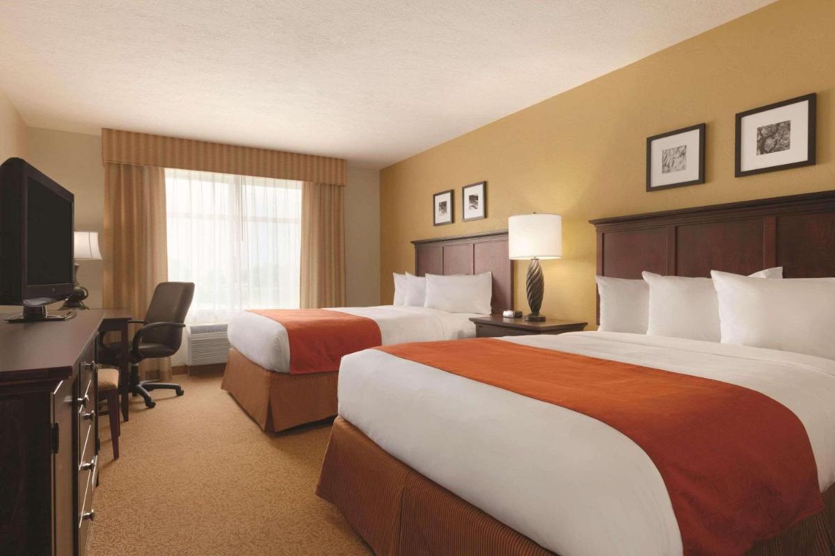 Country Inn & Suites by Radisson Knoxville at Cedar Bluff TN - image 4