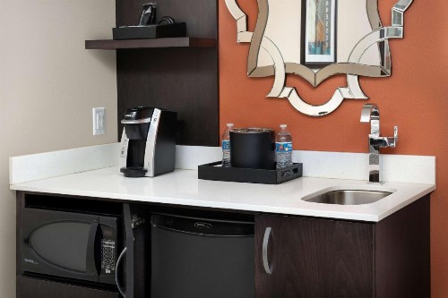 Embassy Suites Knoxville West - image 12