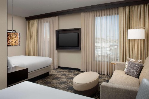 Embassy Suites Knoxville West - image 18
