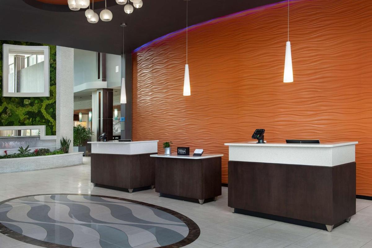 Embassy Suites Knoxville West - image 2