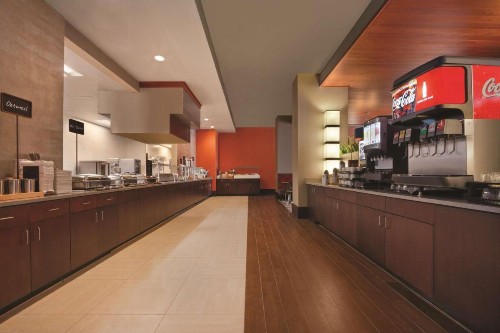 Embassy Suites Knoxville West - image 21