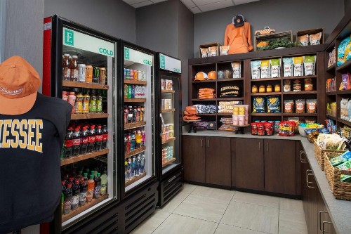 Embassy Suites Knoxville West - image 9