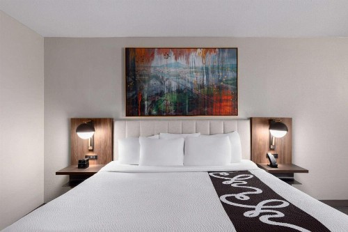 Laquinta Knoxville