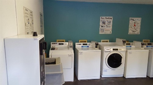 InTown Suites Extended Stay Knoxville TN - image 10