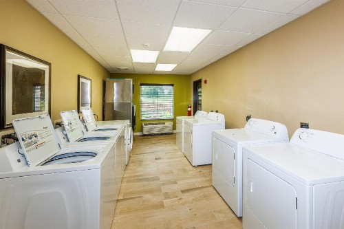 Staybridge Suites Knoxville West an IHG Hotel - image 20