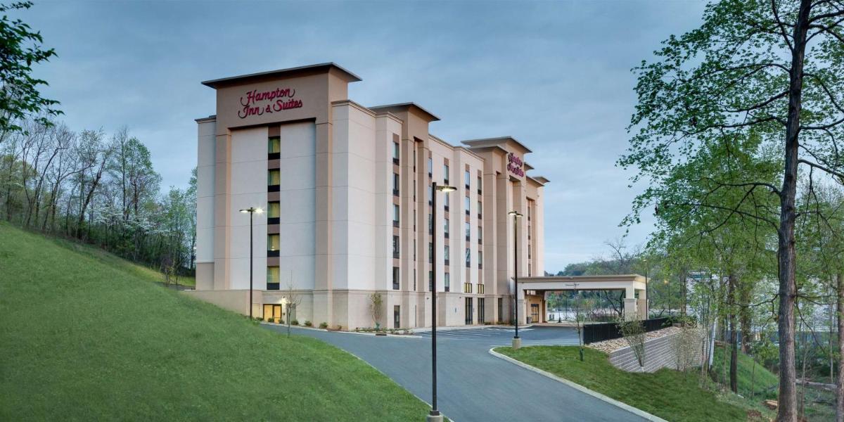 Hampton Inn & Suites - Knoxville Papermill Drive TN - main image