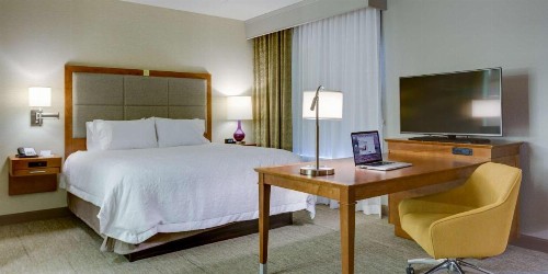 Hampton Inn & Suites - Knoxville Papermill Drive TN - image 12