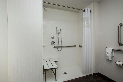 Hampton Inn & Suites - Knoxville Papermill Drive TN - image 32