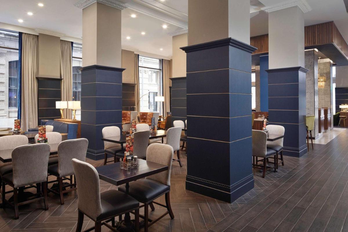 Hyatt Place Knoxville/Downtown - image 6