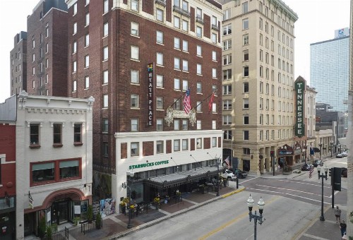 Hyatt Place Knoxville/Downtown - image 9
