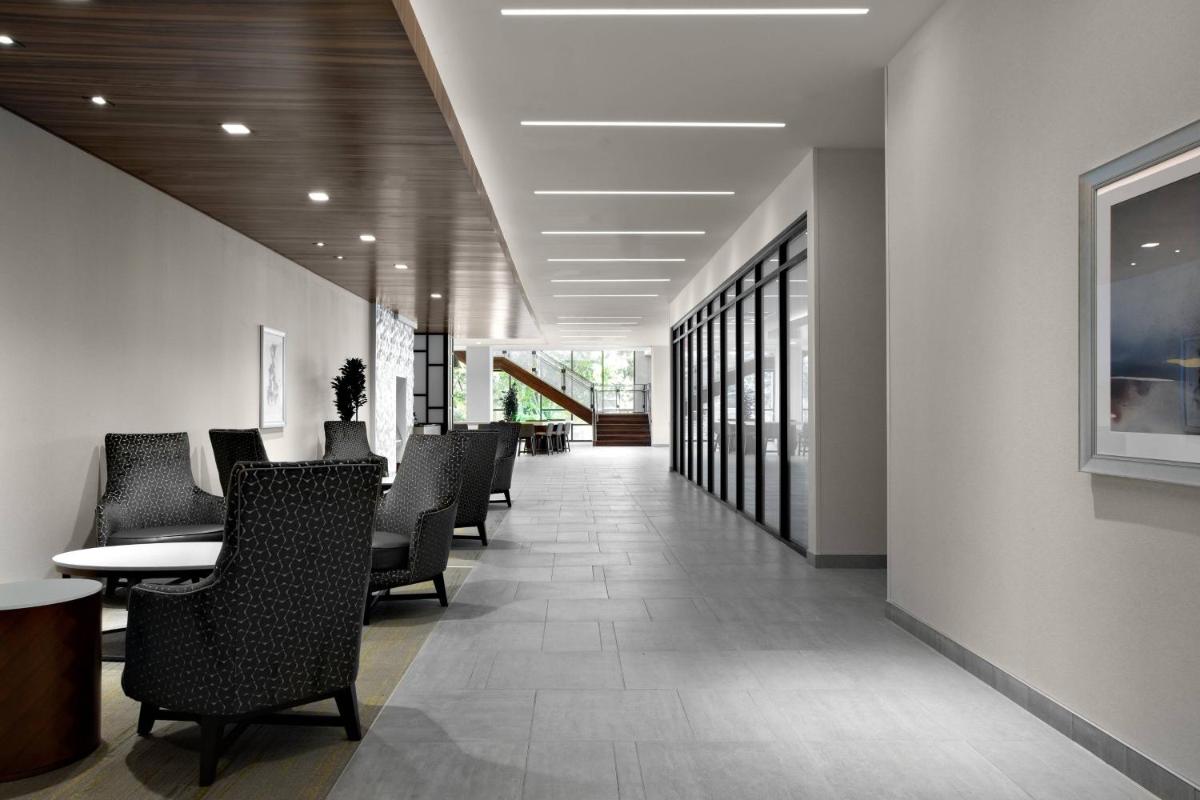Residence Inn by Marriott Knoxville Downtown - image 6