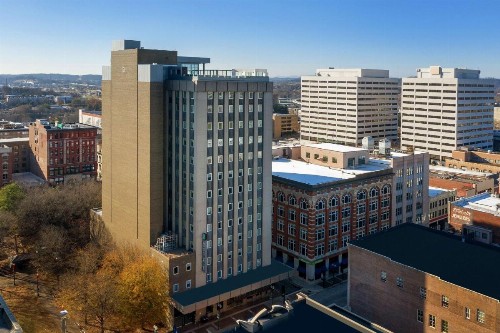 Embassy Suites By Hilton Knoxville Downtown - image 42