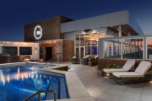 Embassy Suites By Hilton Knoxville Downtown - image 9