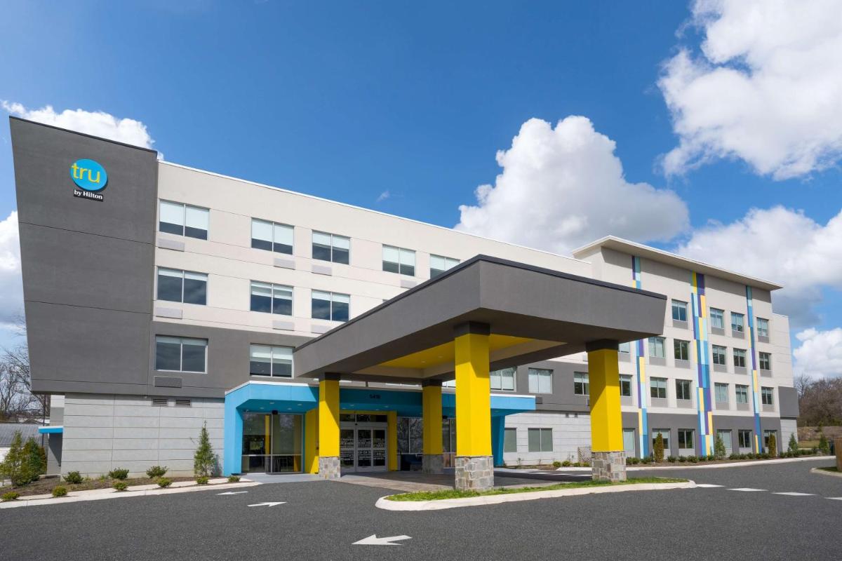 Tru By Hilton Knoxville North I 75 - main image
