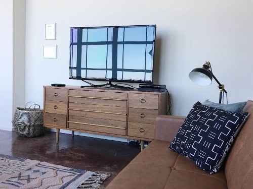 City Loft w/ View of Gay St - image 3