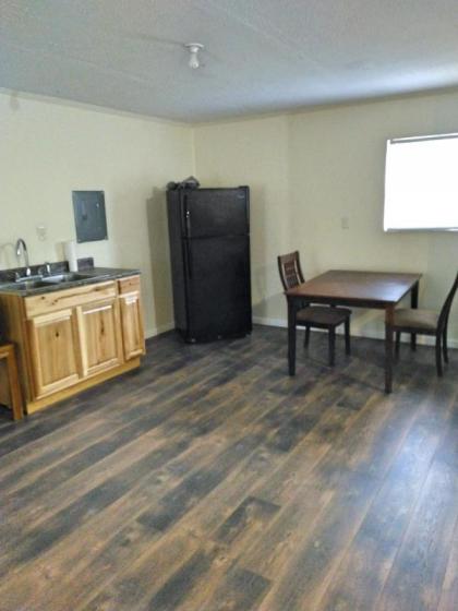 Cheap place No Cleaning Fees! Better then Hotels - image 11