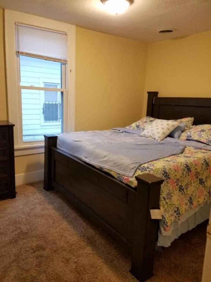 Spacious East Knoxville Duplex - image 6