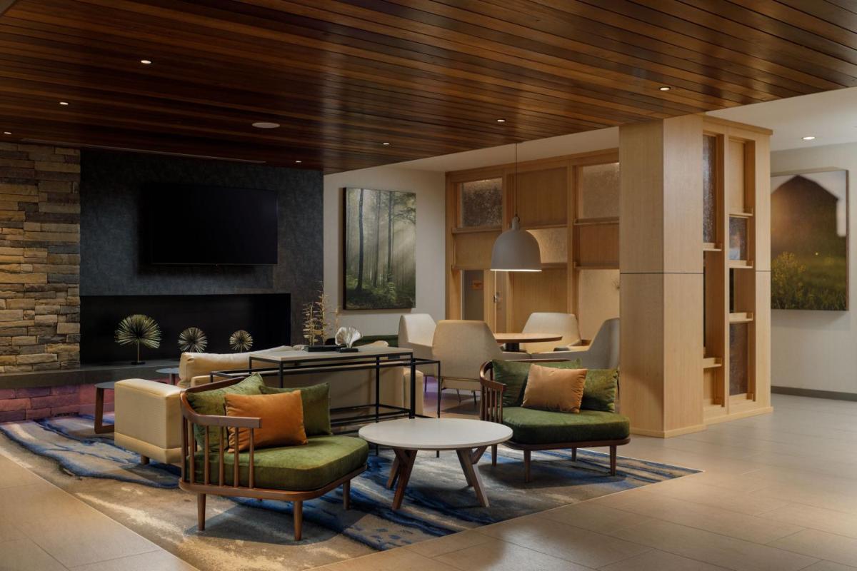 Fairfield by Marriott Inn & Suites Knoxville Northwest - image 3