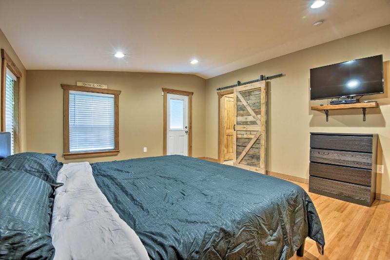 Spacious Kunkletown Home with Full Game Room and Deck! - image 6
