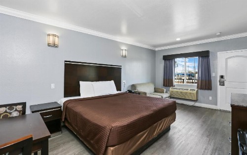 3rd Avenue Inn - image 10