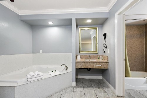 3rd Avenue Inn - image 17