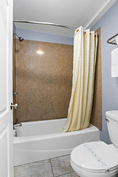 3rd Avenue Inn - image 33