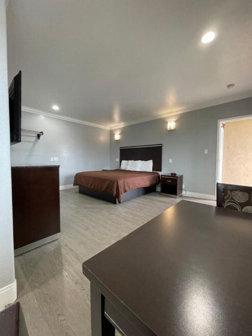 3rd Avenue Inn - image 34