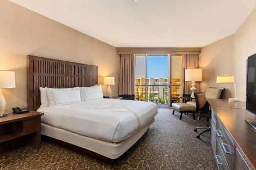 Hilton La Jolla Torrey Pines - image 42