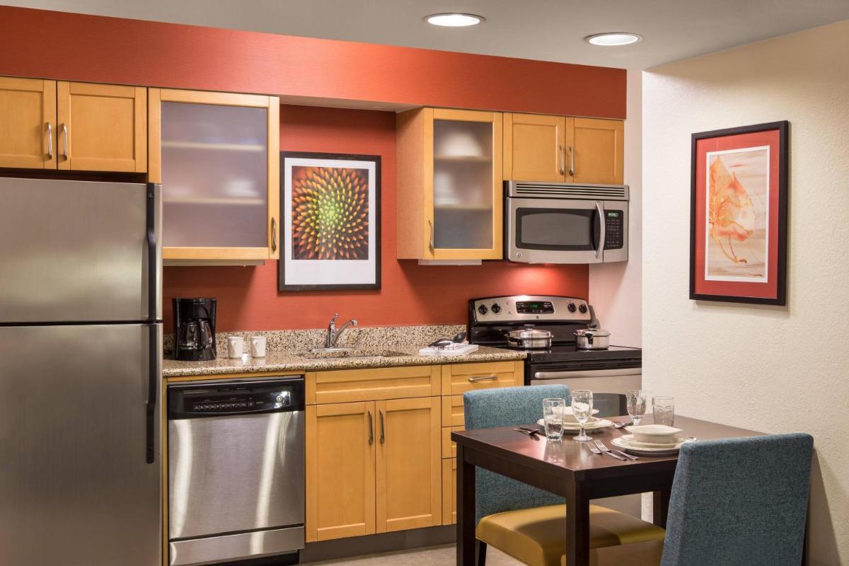 Residence Inn San Diego La Jolla - image 6