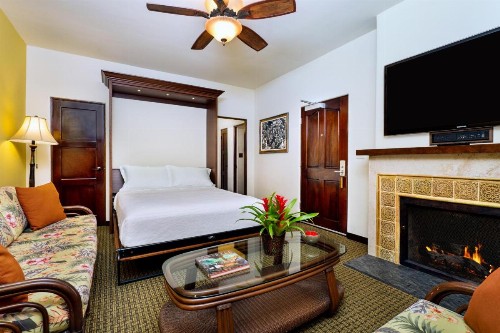 Pantai Inn - image 37