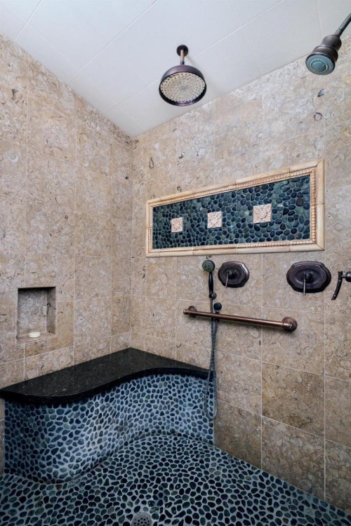 Pantai Inn - image 4