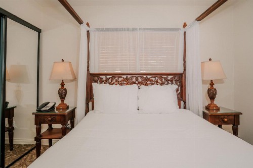 Pantai Inn - image 46