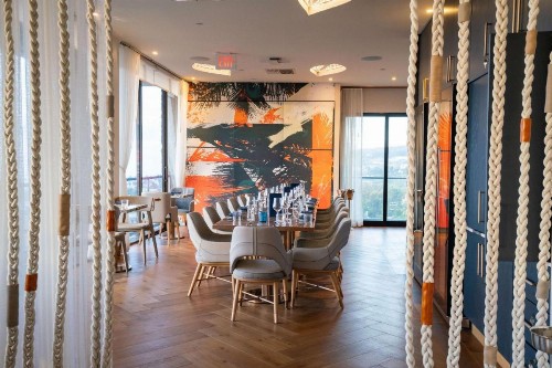 Hotel La Jolla Curio Collection by Hilton - image 17