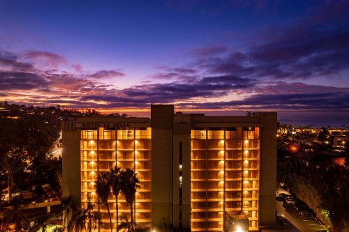 Hotel La Jolla Curio Collection by Hilton - image 28