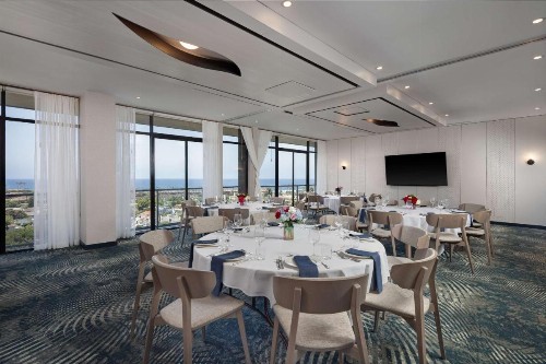 Hotel La Jolla Curio Collection by Hilton - image 37