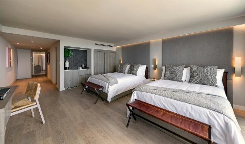 La Jolla Cove Suites - image 10
