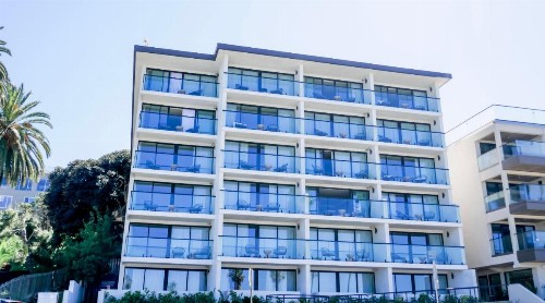 La Jolla Cove Suites - image 21