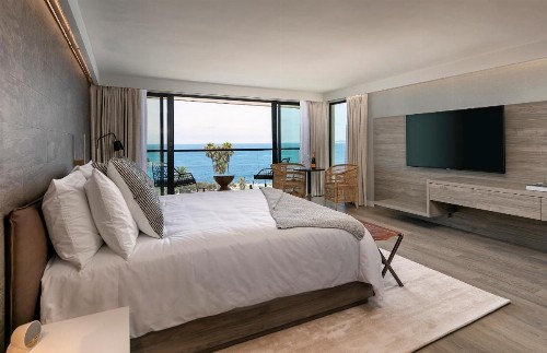 La Jolla Cove Suites - image 40