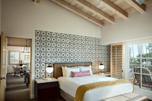 La Valencia Hotel - image 11