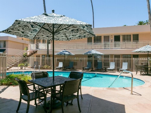 La Jolla Riviera Inn - image 14