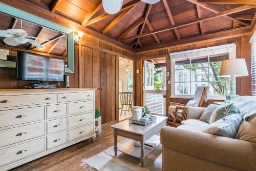 Redwood Hollow Cottages - image 17