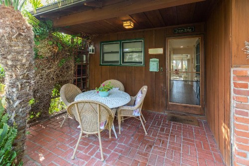 Redwood Hollow Cottages - image 24