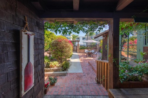 Redwood Hollow Cottages - image 38
