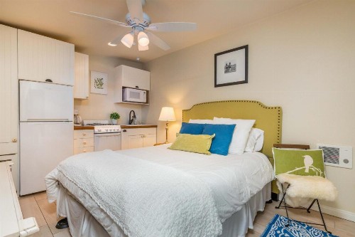Redwood Hollow Cottages - image 39
