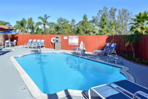 Best Western PLUS La Mesa San Diego - image 2